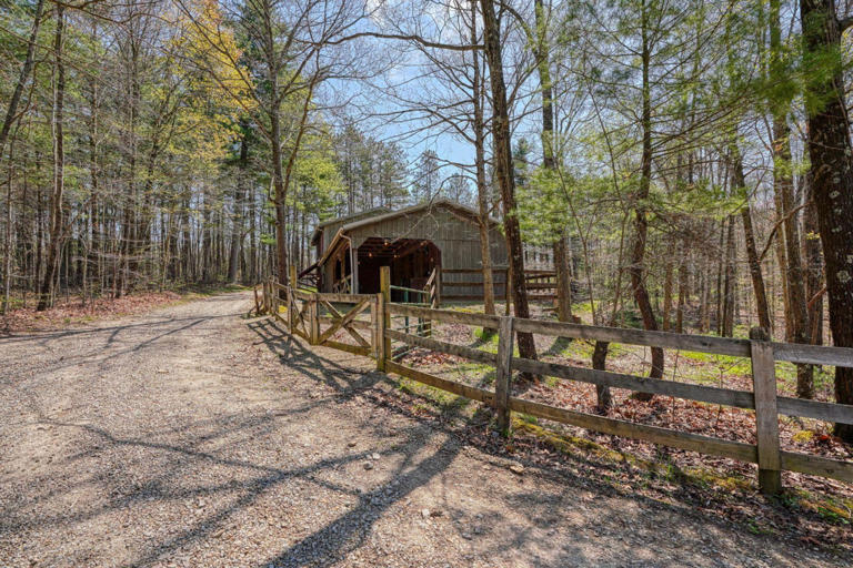 elwood loft hocking hills