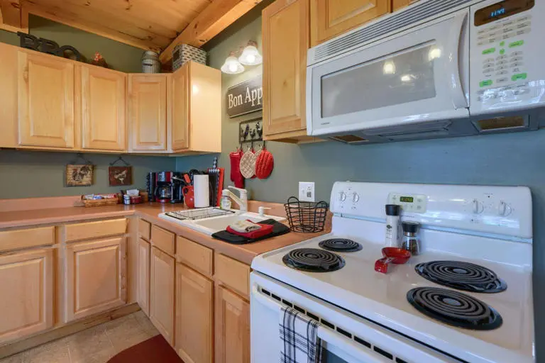 elwood loft hocking hills