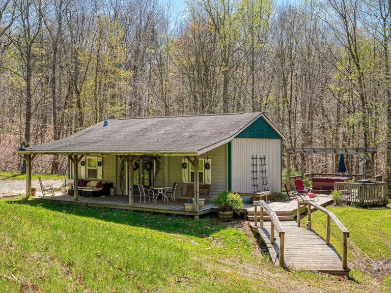 carps cabin hocking hills carps cabin hocking hills